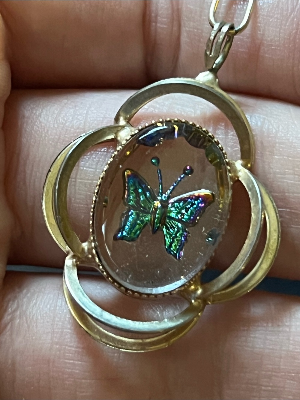 Vintage Lucite Gold Tone Reverse Painted Butterfly Pendant Chain Necklace